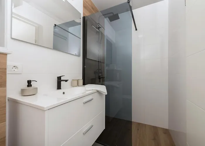 Lovric Appartement Makarska