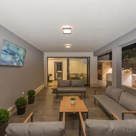 Appartement Lovric Makarska