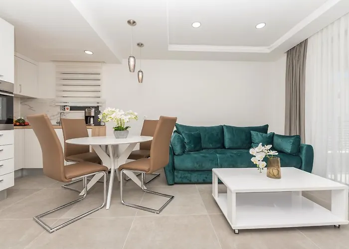 Lovric * מאקרסקה